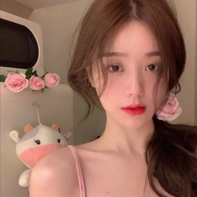 替嫁后，秦太太被迫靠演技苟活